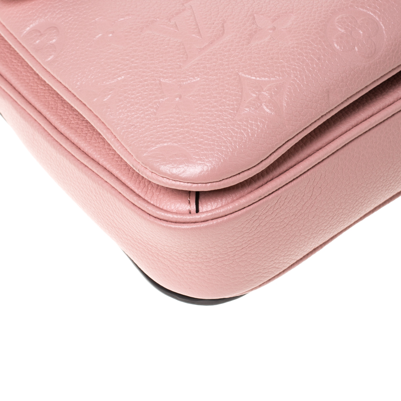 Louis Vuitton Pink Monogram Empreinte Pochette Metis QJB0UEEHPB006
