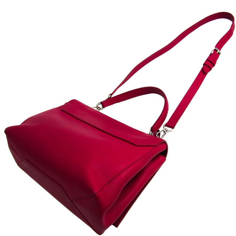 

Louis Vuitton Red Leather Lockme II Cultable Bag