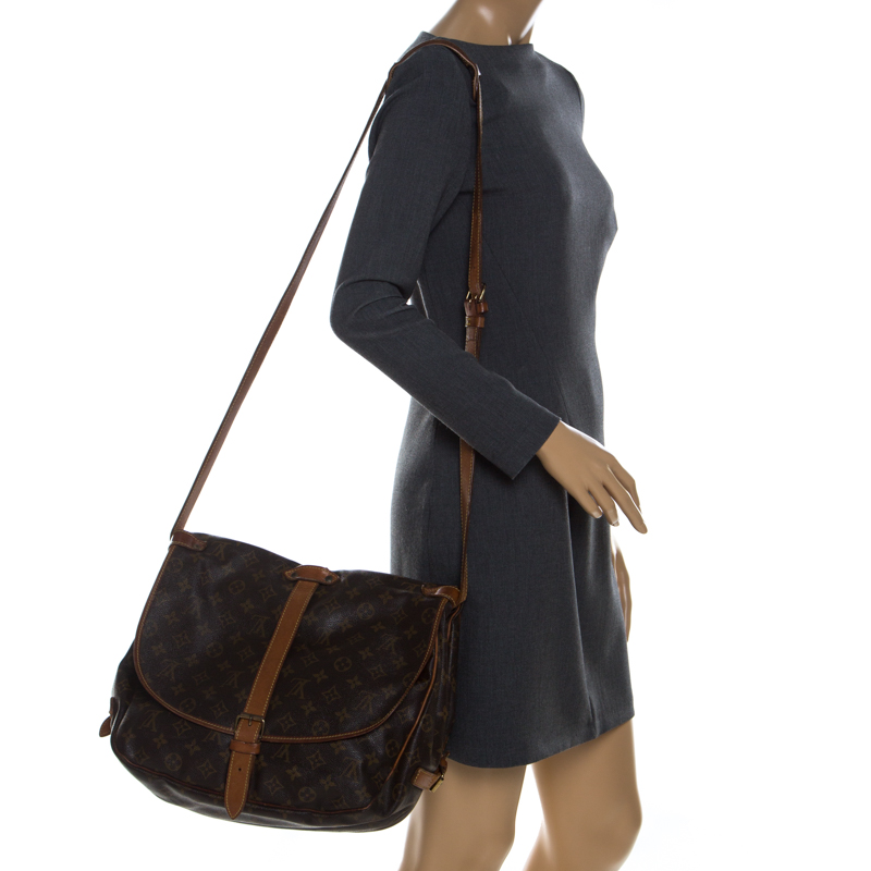 

Louis Vuitton Monogram Canvas Saumur 35 Messenger Bag, Brown