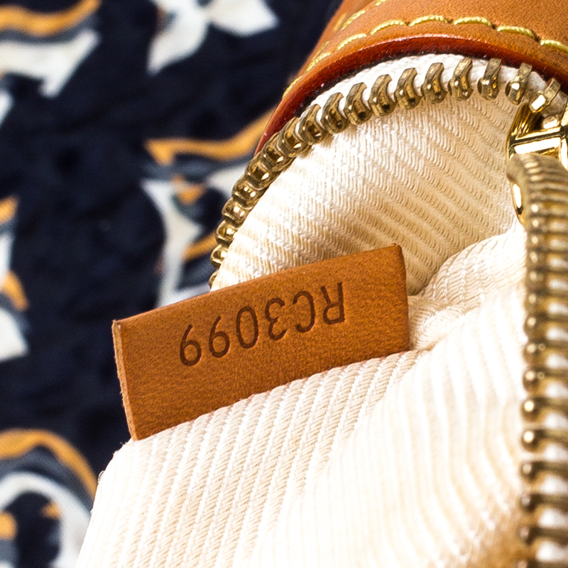 Louis Vuitton Bulles PM Monogram Navy Blue Nylon LV Bag, Women's Fashion,  Bags & Wallets, Purses & Pouches on Carousell