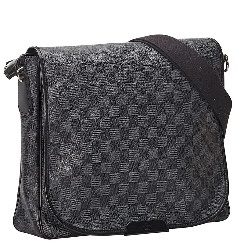 

Louis Vuitton Damier Graphite Canvas Daniel MM Messenger Bag, Black
