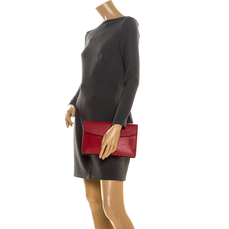 

Louis Vuitton Red Epi Leather Flap Clutch