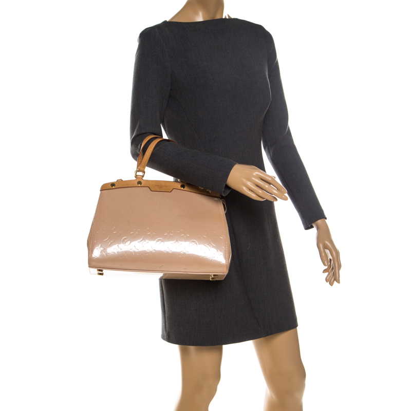

Louis Vuitton Rose Florentine Monogram Vernis Brea MM Bag, Beige