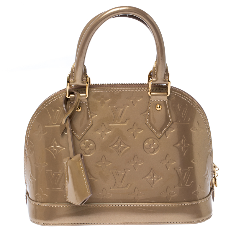 مملوكة مسبقًا Louis Vuitton Beige Poudre Monogram Vernis Alma BB Bag