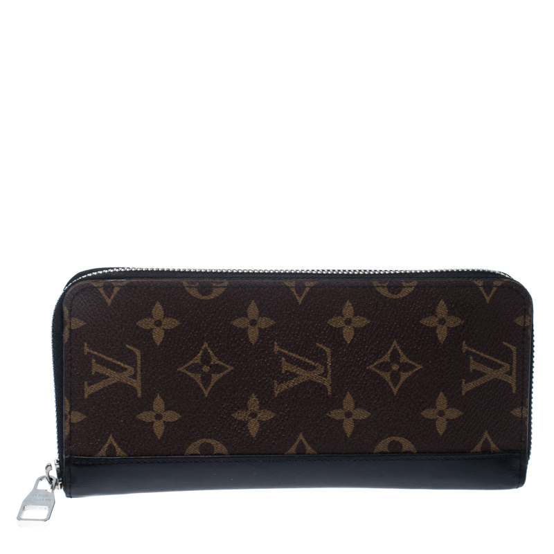 Louis Vuitton Monogram Canvas and Leather Zippy Wallet