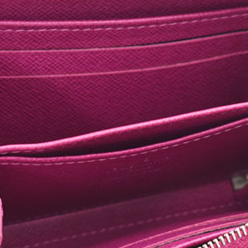 

Louis Vuitton Purple Epi Leather Zippy Coin Purse