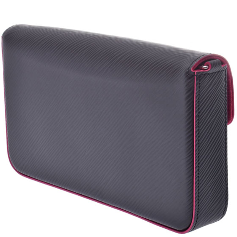 

Louis Vuitton Black/Hot Pink Epi Leather Pochette Bag