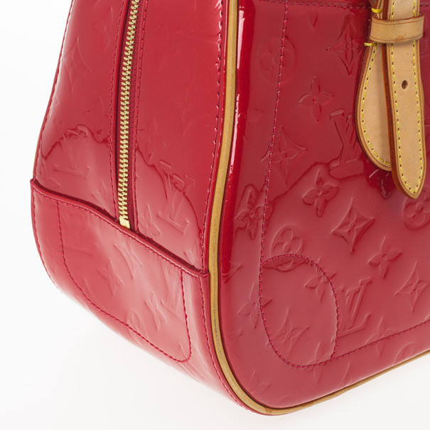 Louis Vuitton Red Monogram Vernis Summit Drive Bag Louis Vuitton | The  Luxury Closet