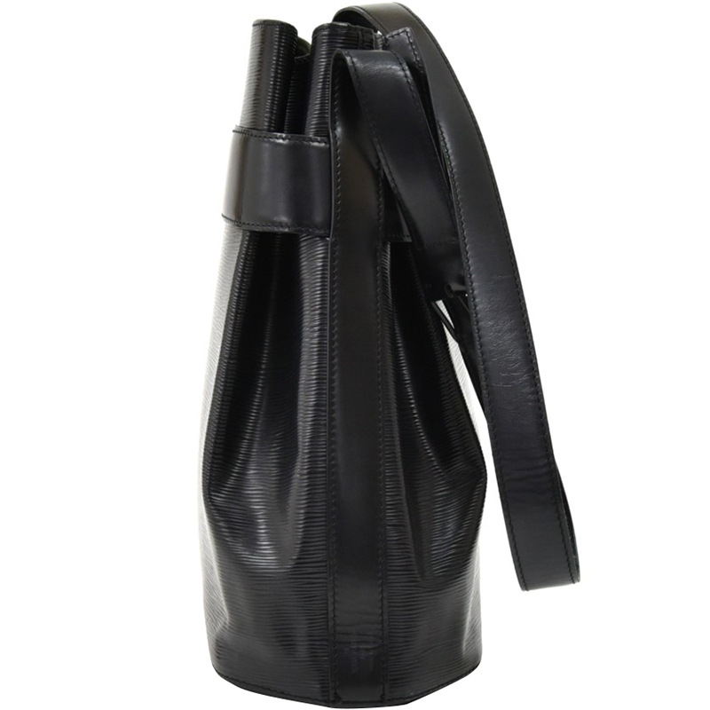 

Louis Vuitton Black Epi Leather Sac D'Epaule GM Bag