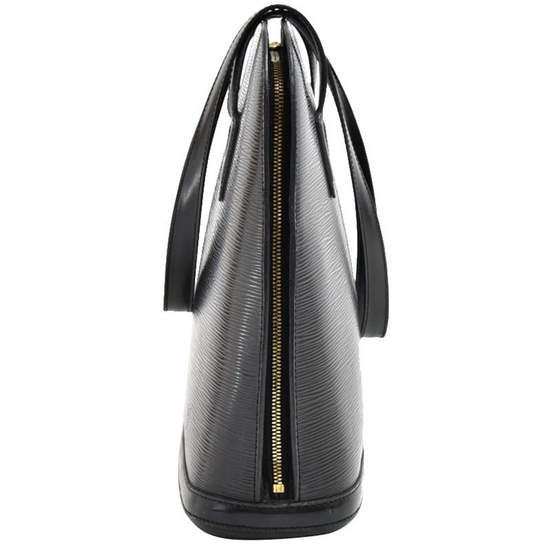 

Louis Vuitton Black Epi Leather Lussac Bag