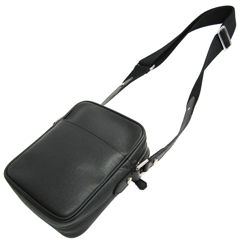 

Louis Vuitton Ardoise Taiga Leather Dimitri Shoulder Bag, Black