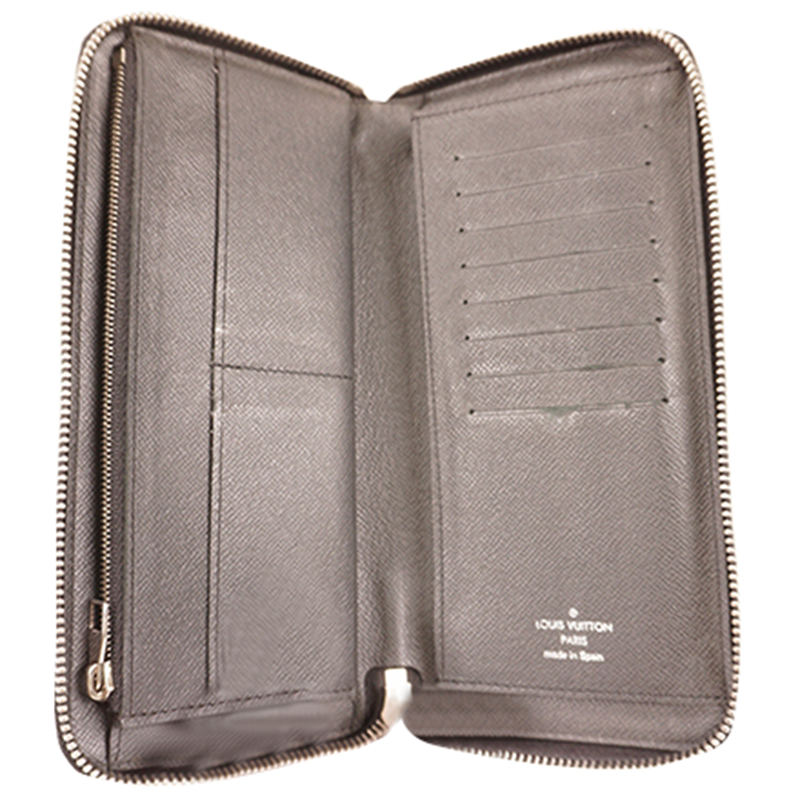 

Louis Vuitton Taiga Leather Zippy Vertical Wallet, Black