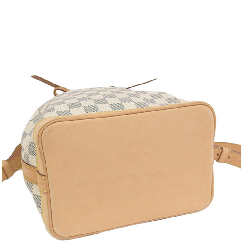 

Louis Vuitton Damier Azur Canvas Noe Drawstring Bag, Beige