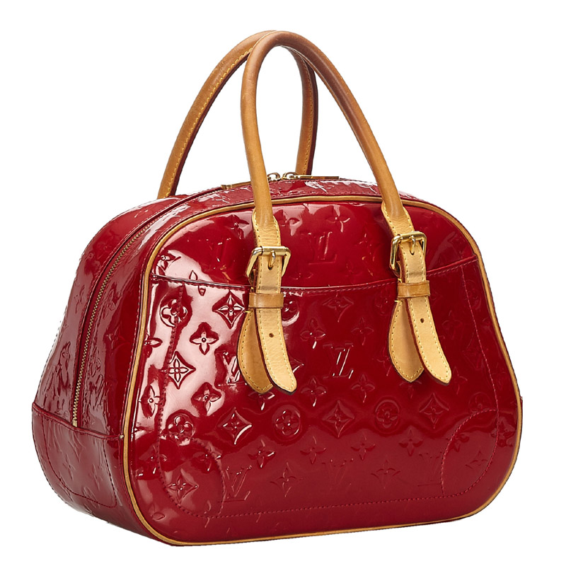 

Louis Vuitton Pomme D’amour Monogram Vernis Summit Drive Bag, Red