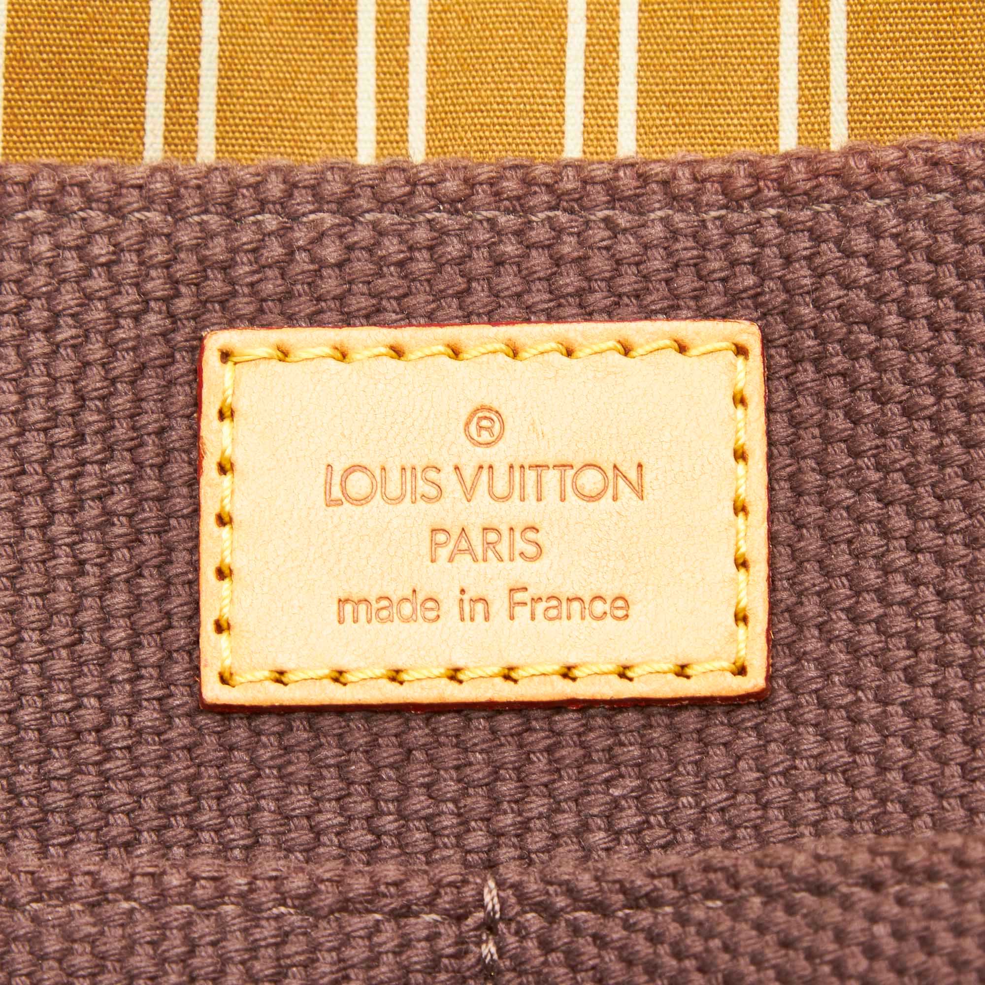 Louis Vuitton Vintage - Antigua Besace PM Bag - Brown Beige - Taiga Leather  and Leather Handbag - Luxury High Quality - Avvenice