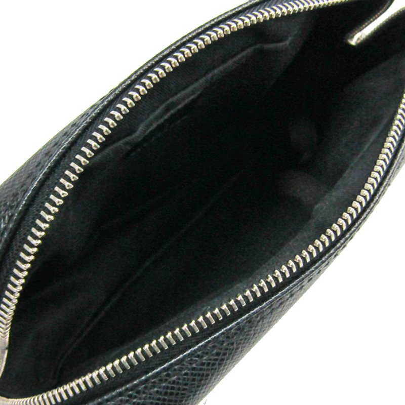 

Louis Vuitton Ardoise Taiga Leather Clutch Bag, Black