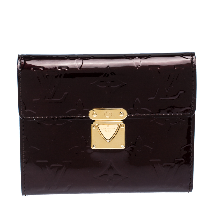 مملوكة مسبقًا Louis Vuitton Amarante Monogram Vernis Koala Wallet