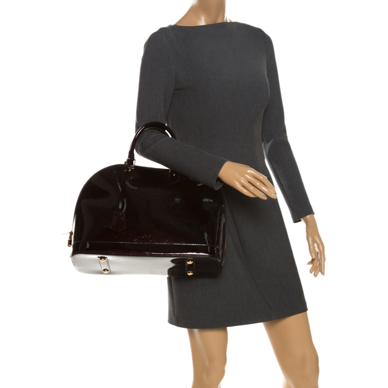 

Louis Vuitton Amarante Monogram Vernis Alma GM Bag, Burgundy