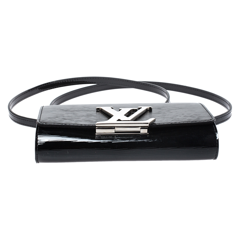 Patent leather crossbody bag Louis Vuitton Black in Patent leather -  29920135