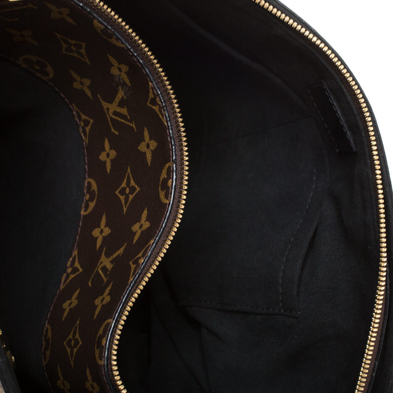 Louis Vuitton Monogram Flower Zipped Tote MM M44348 Brown Cloth ref.989166  - Joli Closet