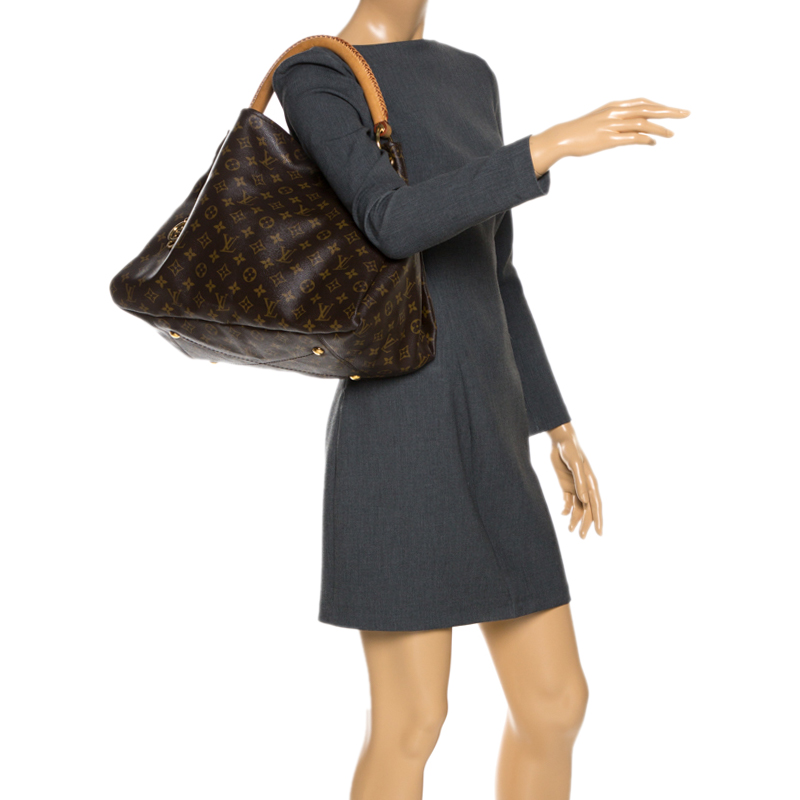 

Louis Vuitton Monogram Canvas Artsy MM Bag, Brown
