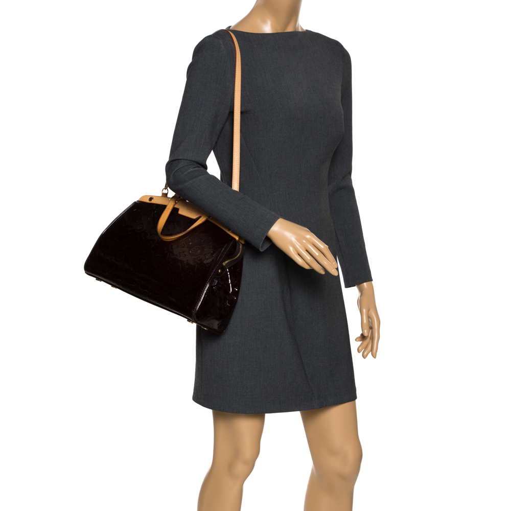 

Louis Vuitton Amarante Monogram Vernis Brea MM Bag, Burgundy