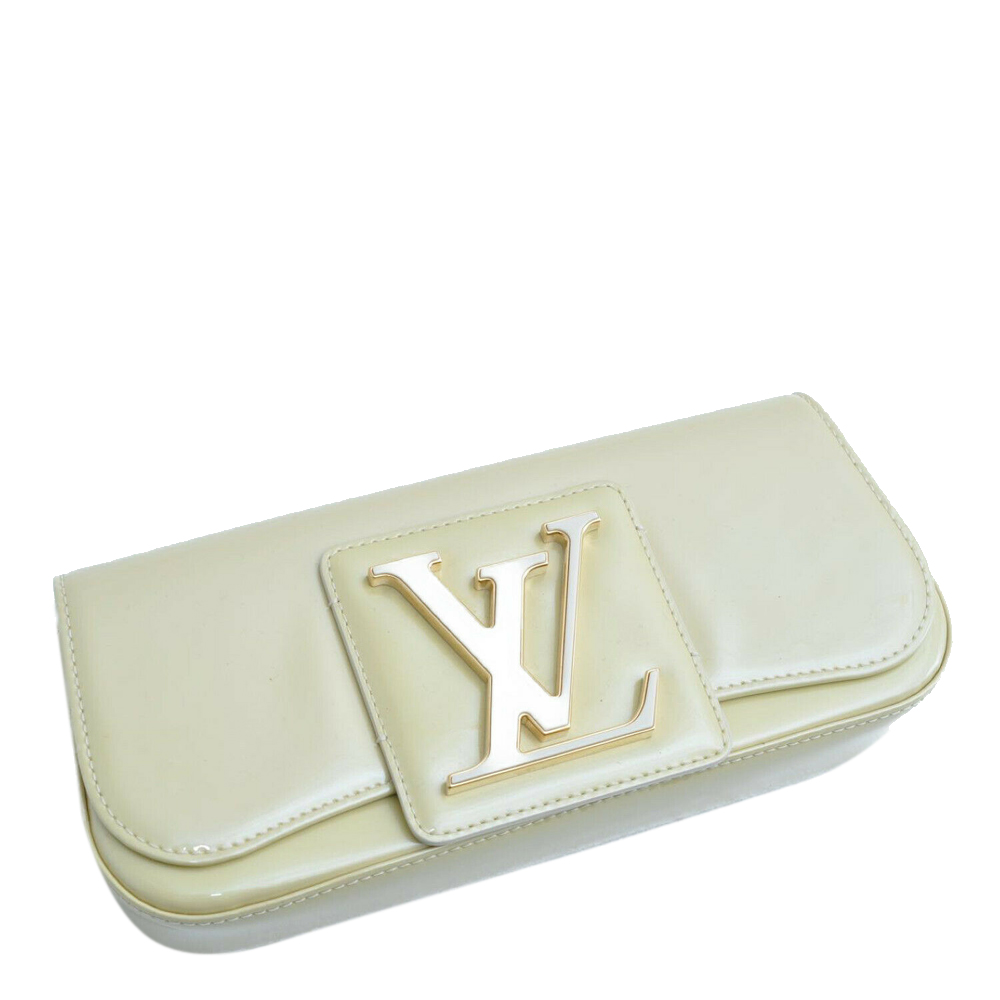 

Louis Vuitton Beige Vernis Leather Sobe Clutch Bag