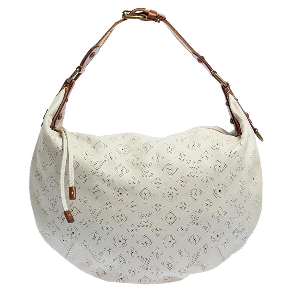 Authentic New Louis Vuitton Limited Edition White Leather Onatah GM Bag