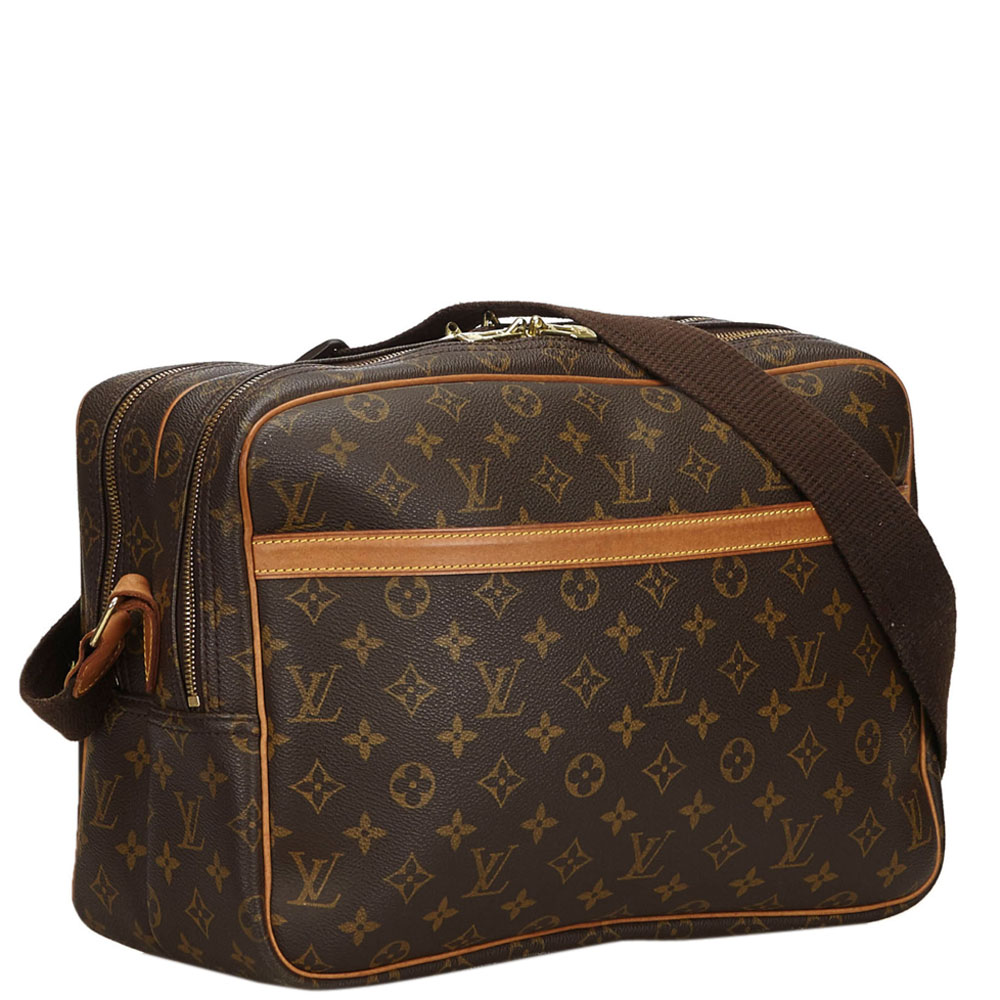 

Louis Vuitton Brown Canvas Reporter GM Shoulder Bags