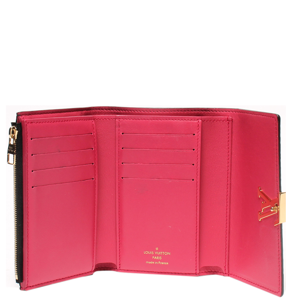 

Louis Vuitton Black Leather Capucines Wallet