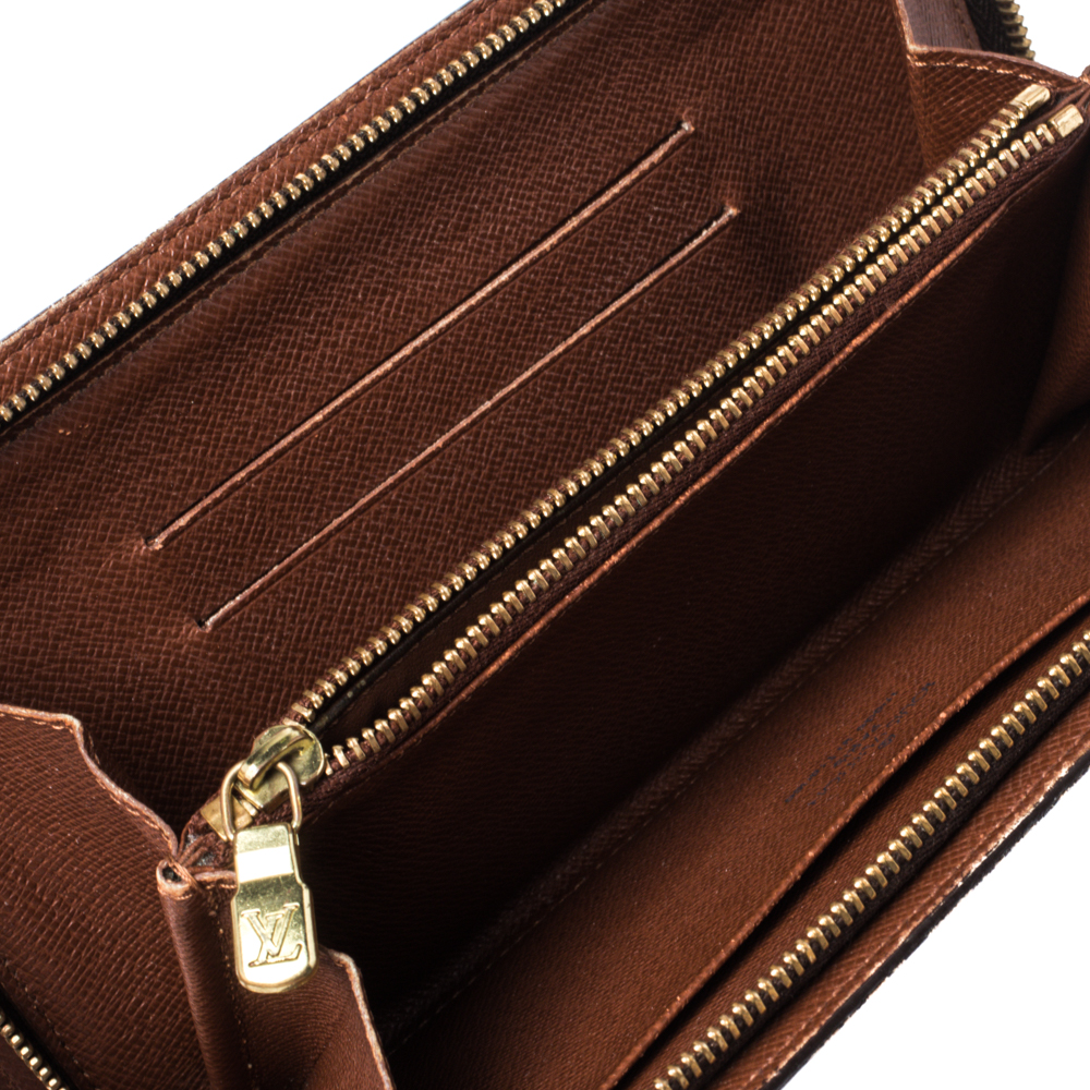 

Louis Vuitton Monogram Canvas Zippy Wallet, Brown