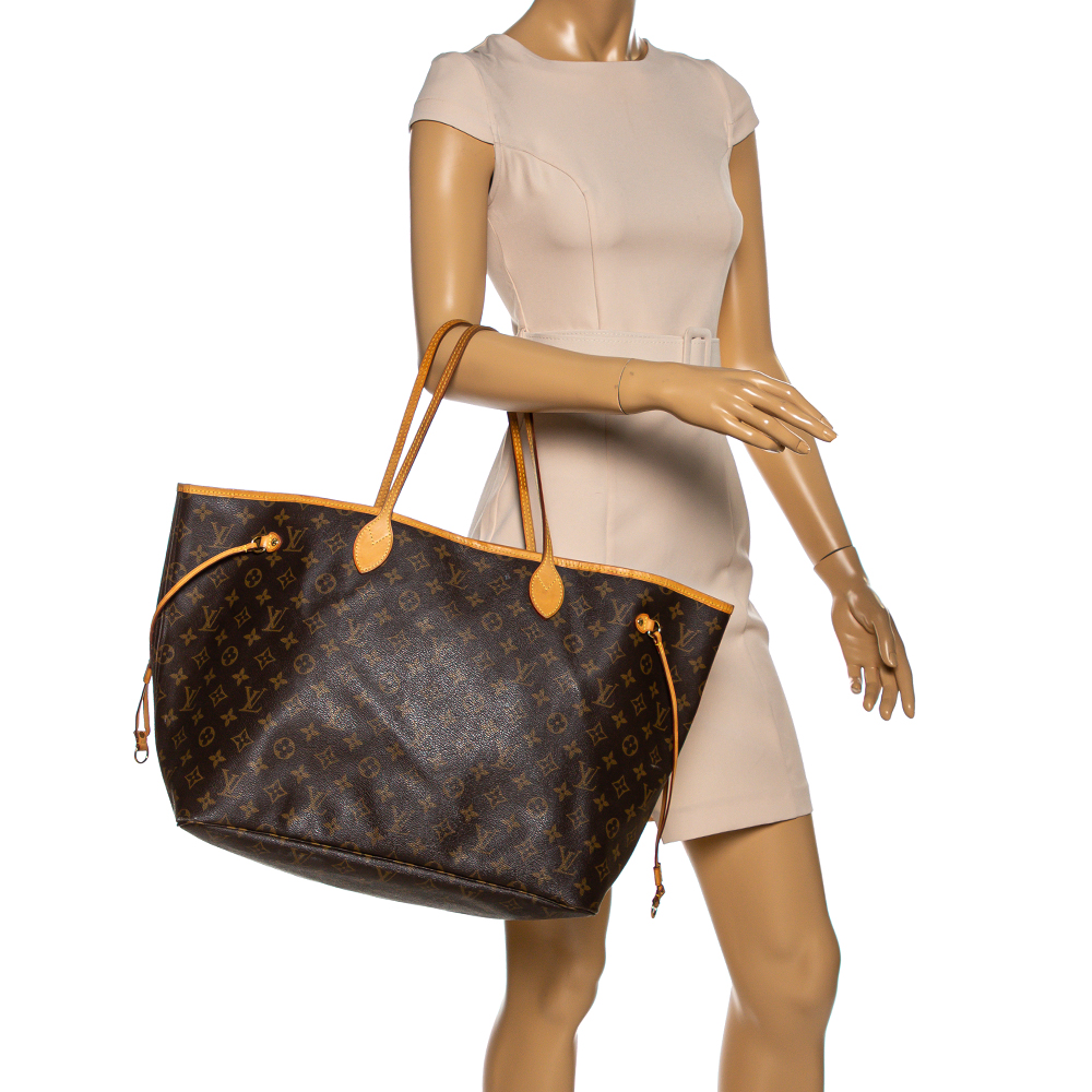 

Louis Vuitton Monogram Canvas Neverfull GM Bag, Brown
