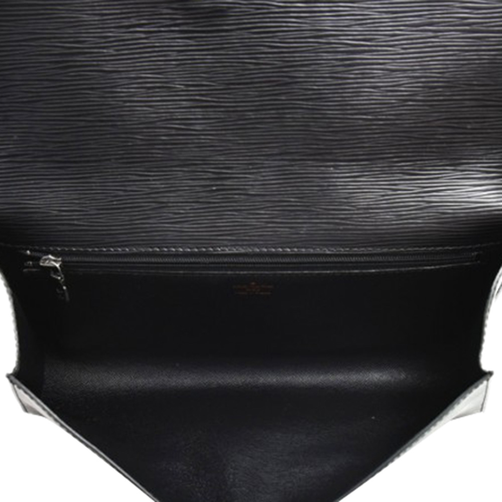 

Louis Vuitton Black Epi Leather Pochette Chaillot Clutch