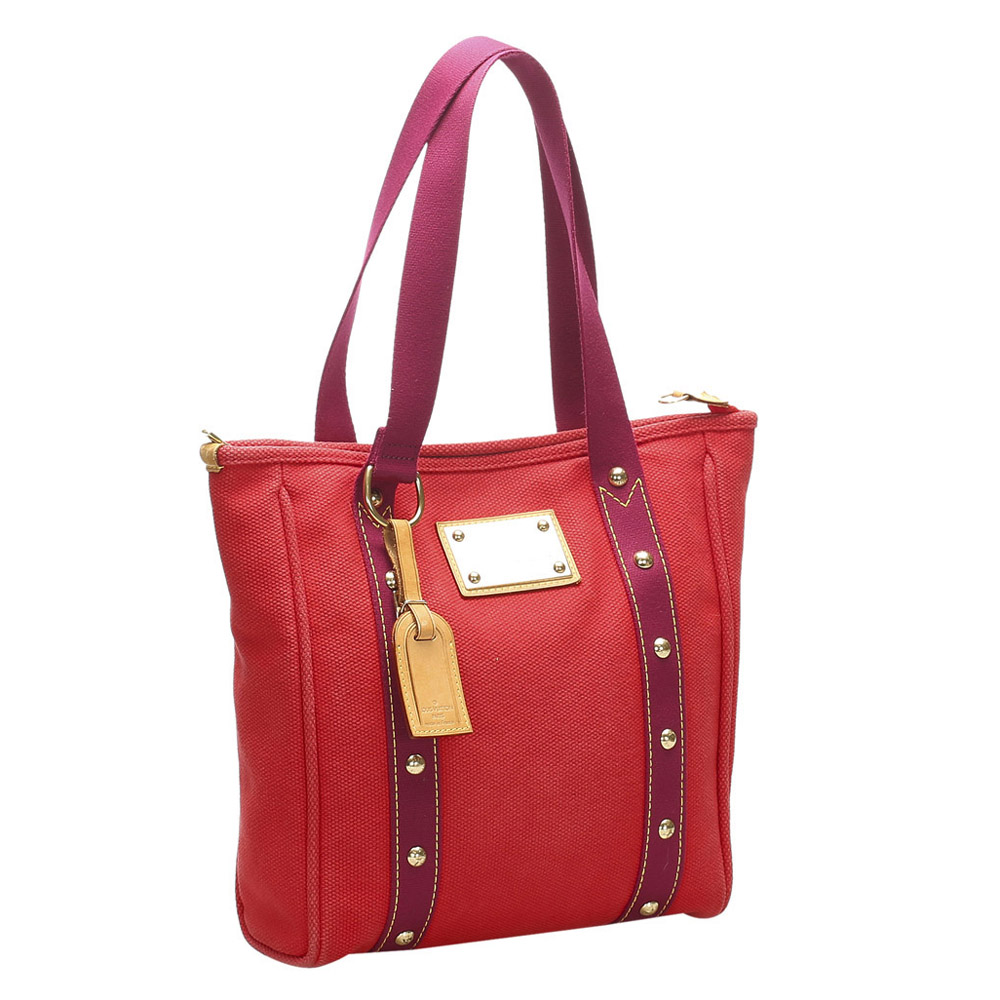 

Louis Vuitton Red Canvas Antigua Besace MM Bag