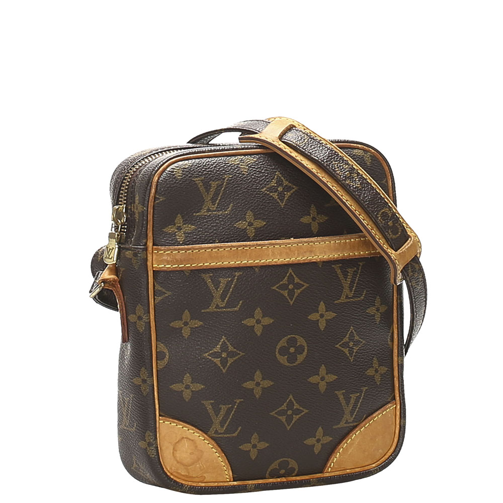 

Louis Vuitton Brown Monogram Canvas Amazone Bag