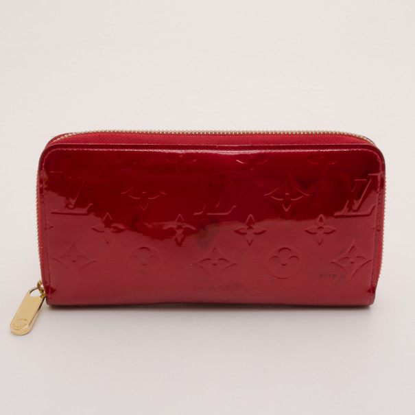 Pre Owned Louis Vuitton Red Vernis Zippy Wallet