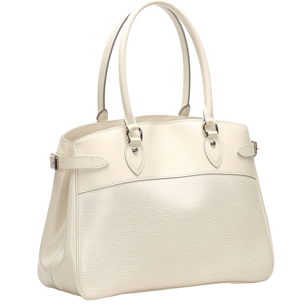 

Louis Vuitton White Epi Leather Passy GM Bag