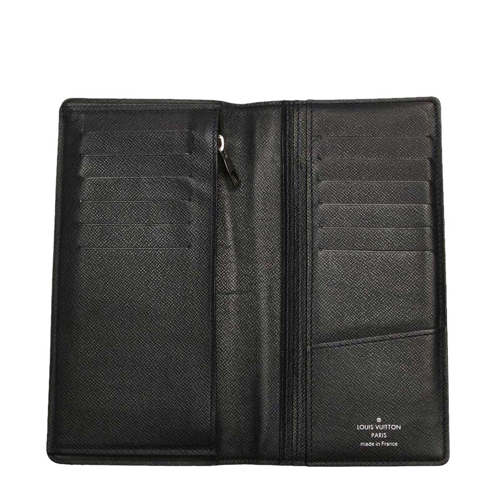 

Louis Vuitton Black Taiga Leather Brazza Wallet