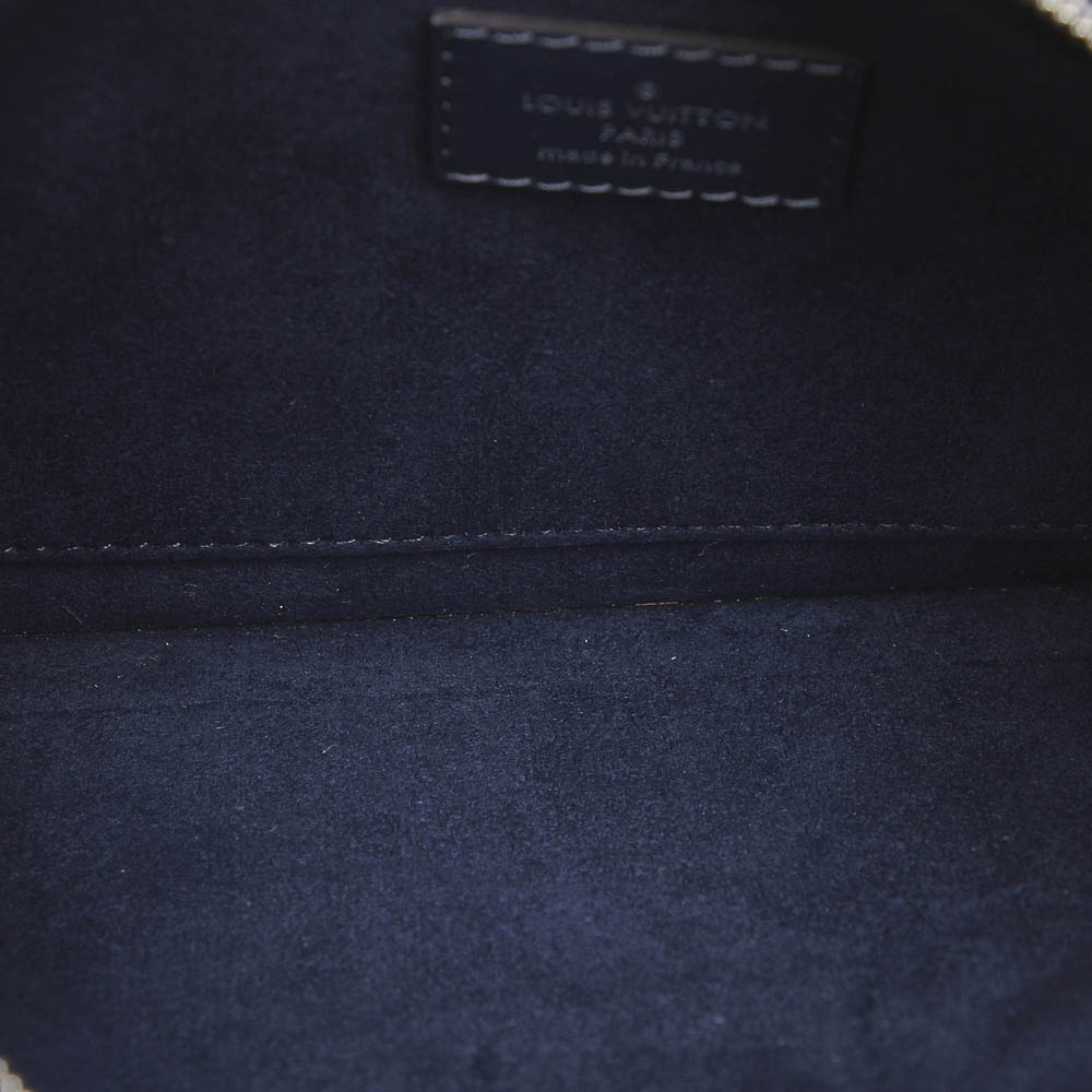 

Louis Vuitton Blue Epi Leather Neverfull Pouch, Navy blue