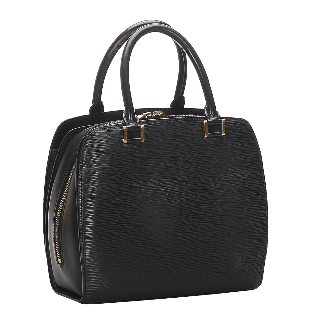 

Louis Vuitton Black Epi Leather Pont Neuf Bag