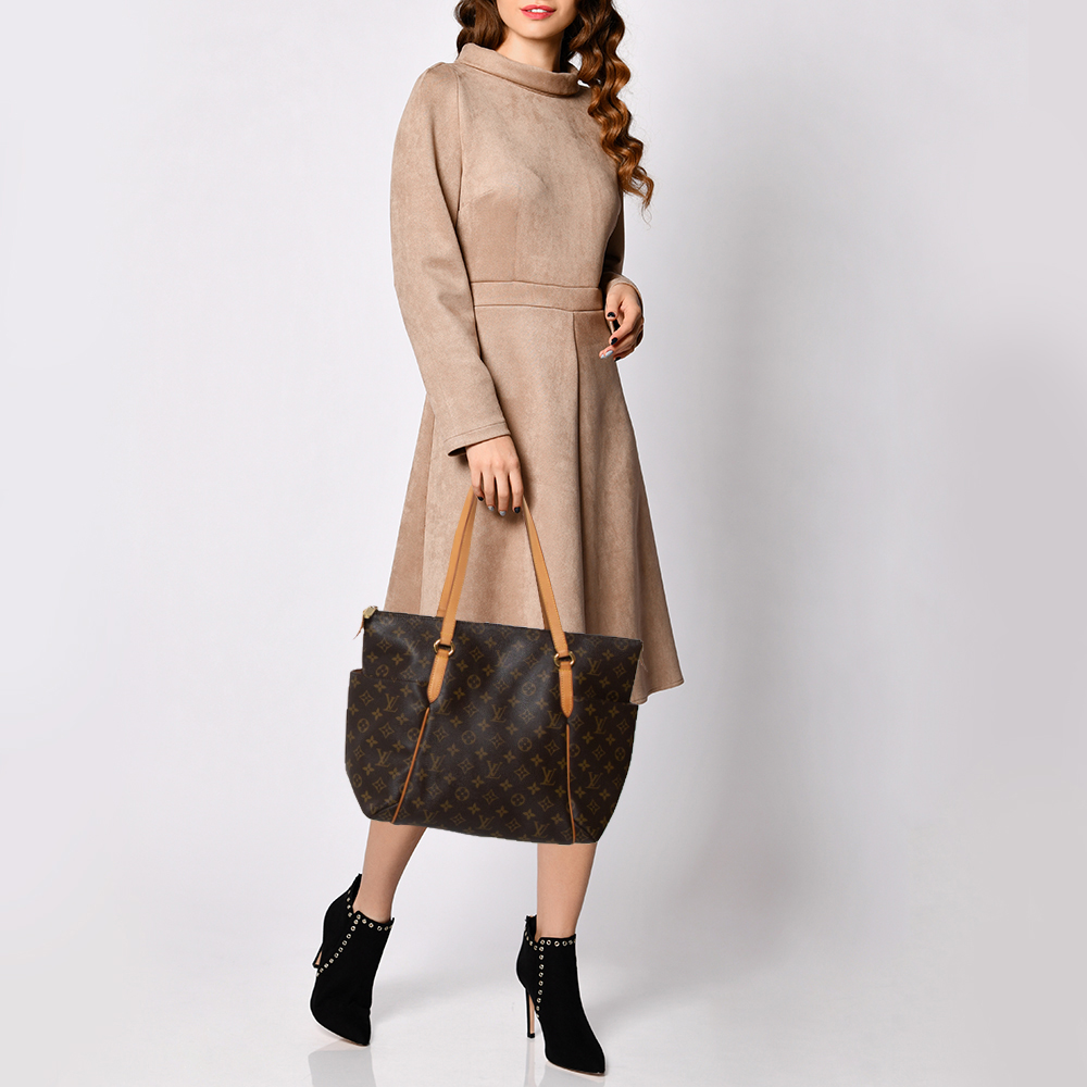 

Louis Vuitton Monogram Canvas Totally MM Bag, Brown
