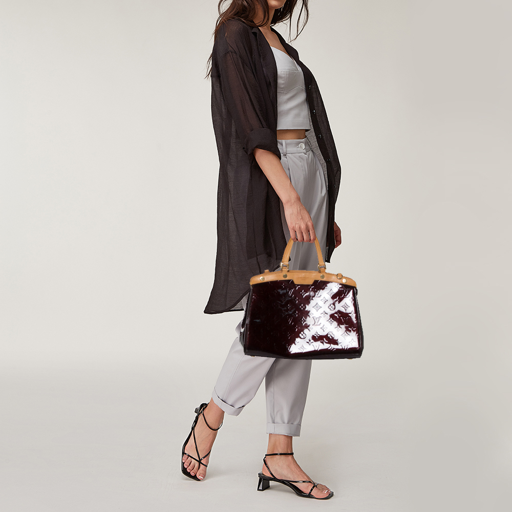 

Louis Vuitton Amarante Monogram Vernis Brea MM Bag, Burgundy