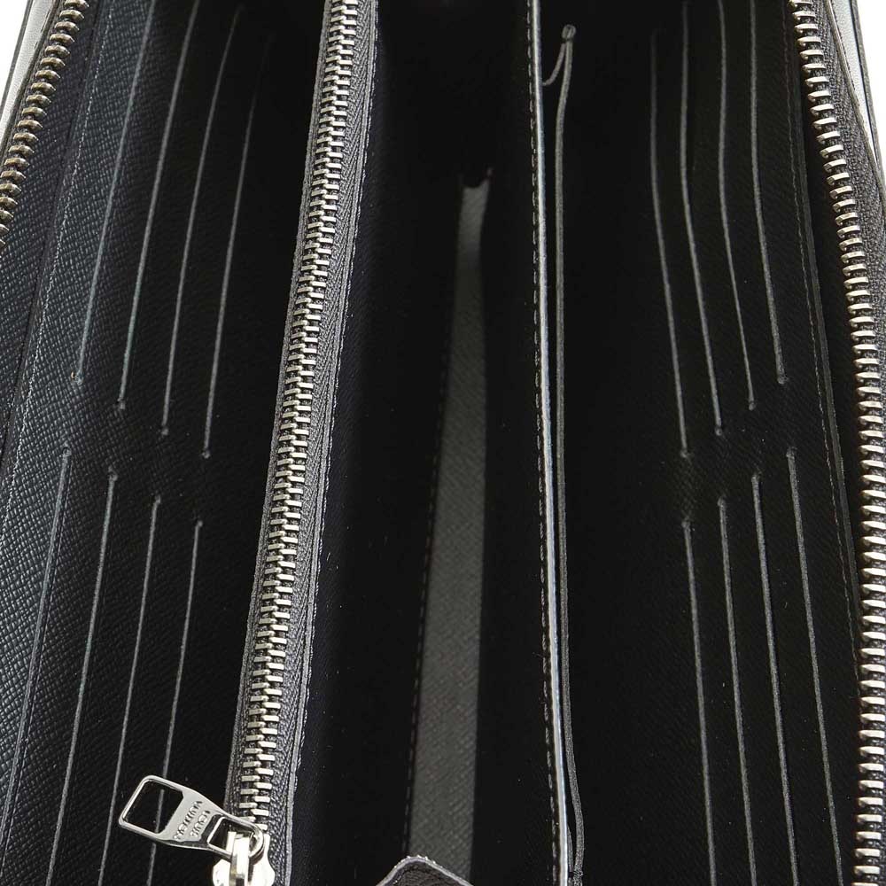 

Louis Vuitton Black Canvas Eclipse Monogram Wallet