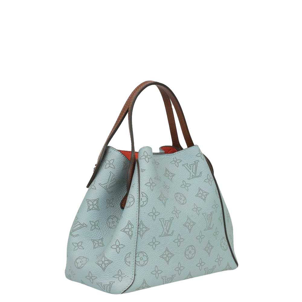 

Louis Vuitton Blue Mahina Leather Hina PM Bag