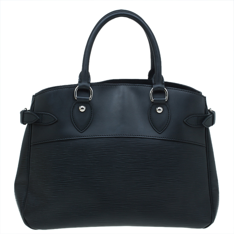 Buy Louis Vuitton Black Epi Leather Passy PM Bag 50324 at best price | TLC