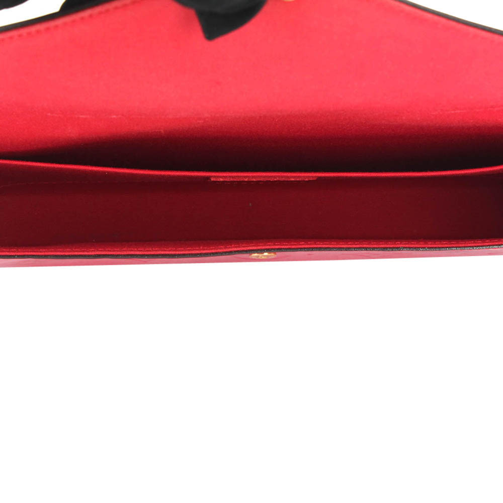 

Louis Vuitton Red Monogram Vernis Leather Felicie Pochette Bag