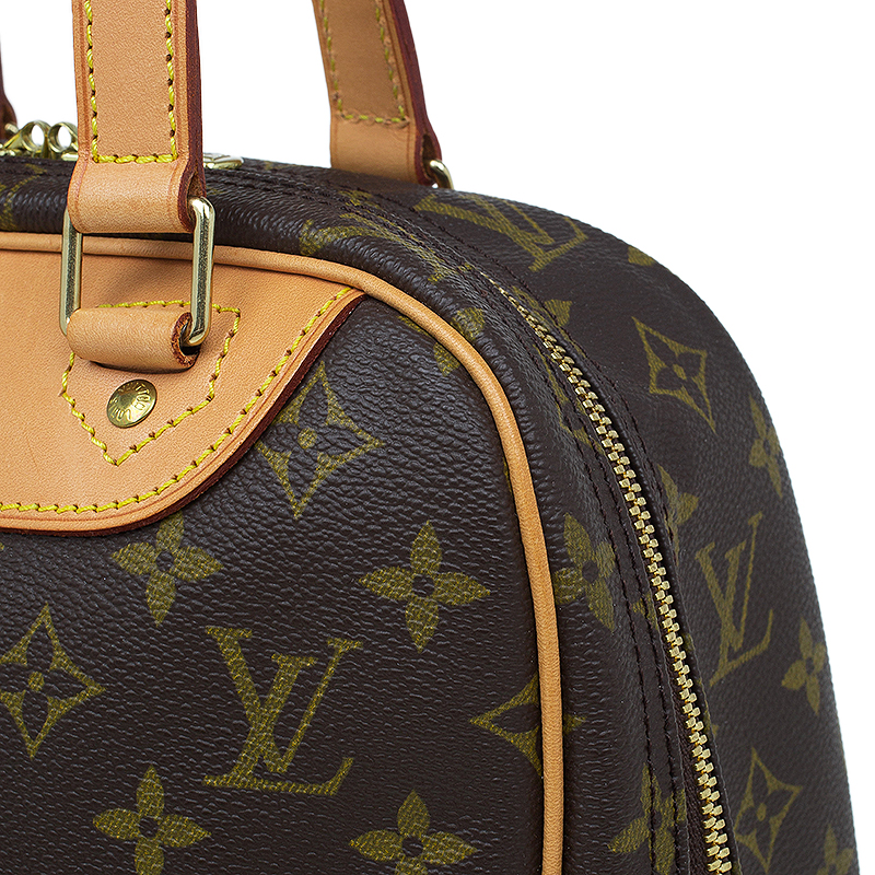 Louis Vuitton Excursion Handbag 359031