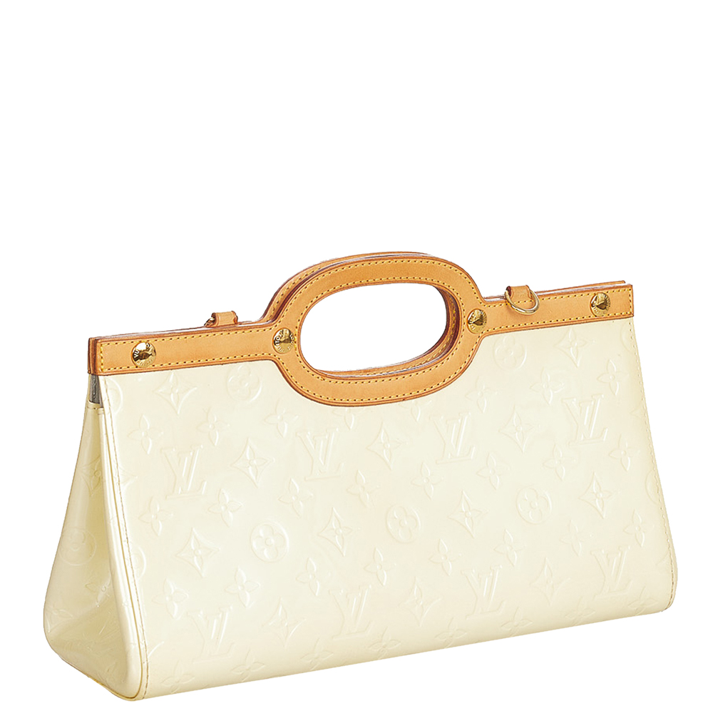 

Louis Vuitton White Monogram Vernis Roxbury Drive Bag