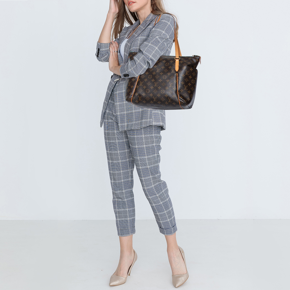 

Louis Vuitton Monogram Canvas And Leather Totally MM Bag, Brown