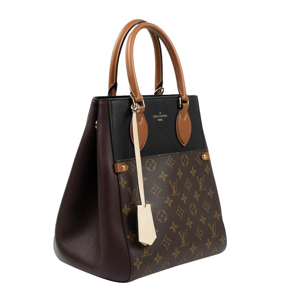 

Louis Vuitton Brown Coated Canvas Fold MM Tote Bag